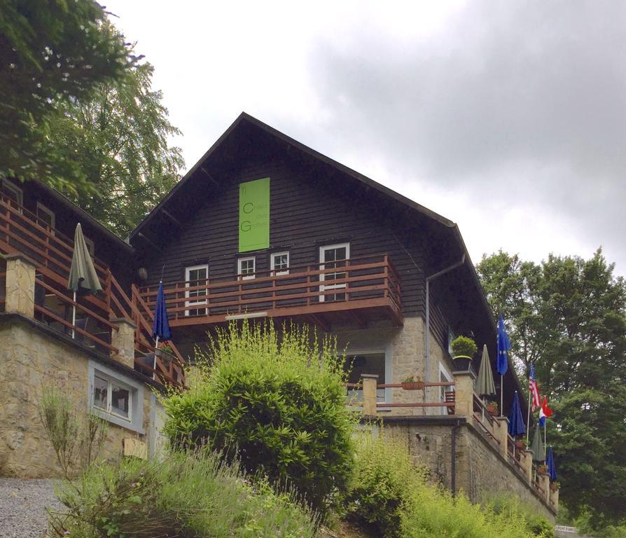 Chalet Des Grottes Hotel Hastière-Lavaux Exterior foto